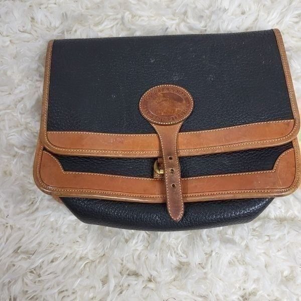 Dooney Bourke