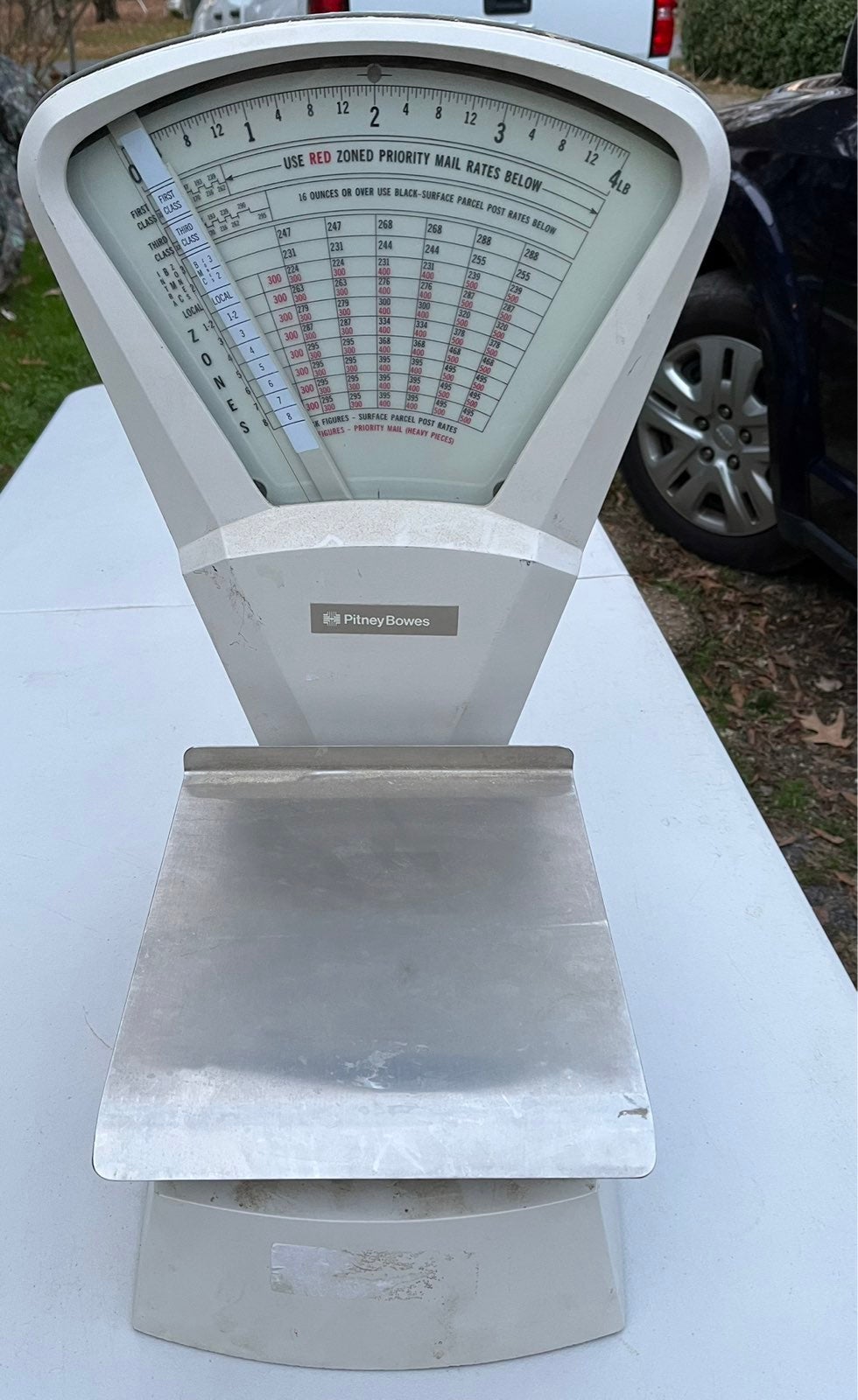 Vintage Pitney bowles 4 lbs mail scale