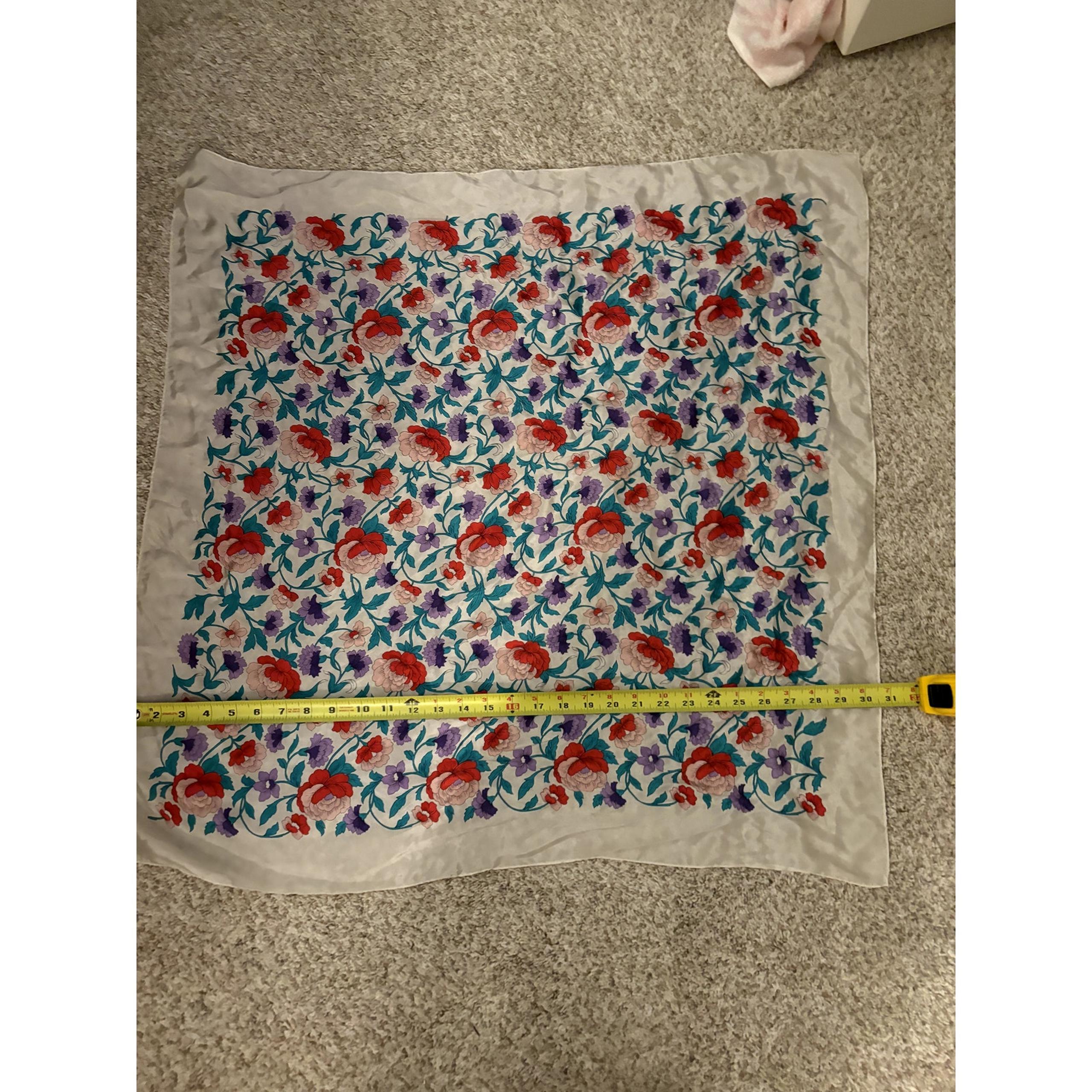 Vintage Square Floral 30.5" x 30.5" Scarf