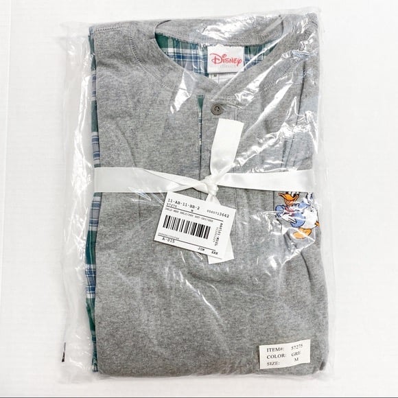 NEW Disney Donald Duck men’s pajama set M