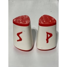 Atomic Red And White 1950s Salt and Pepper Shakers | Plastic Triangle 50s Salt a