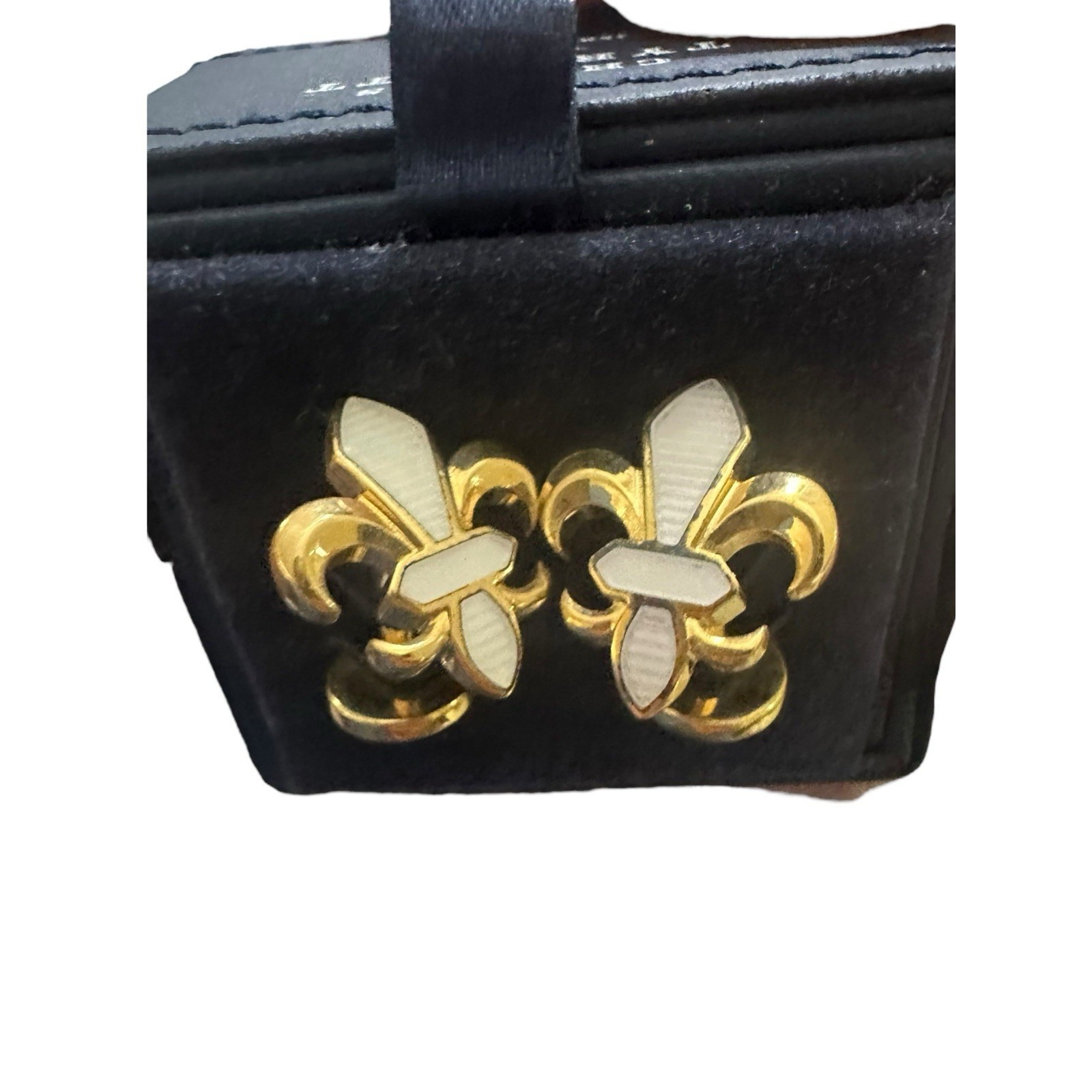 Charles Tyrwhitt Enamel Ivory Fleur De Lys Cufflinks White/Gold Color