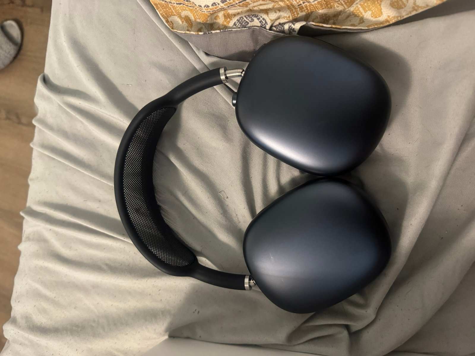 AirPod max