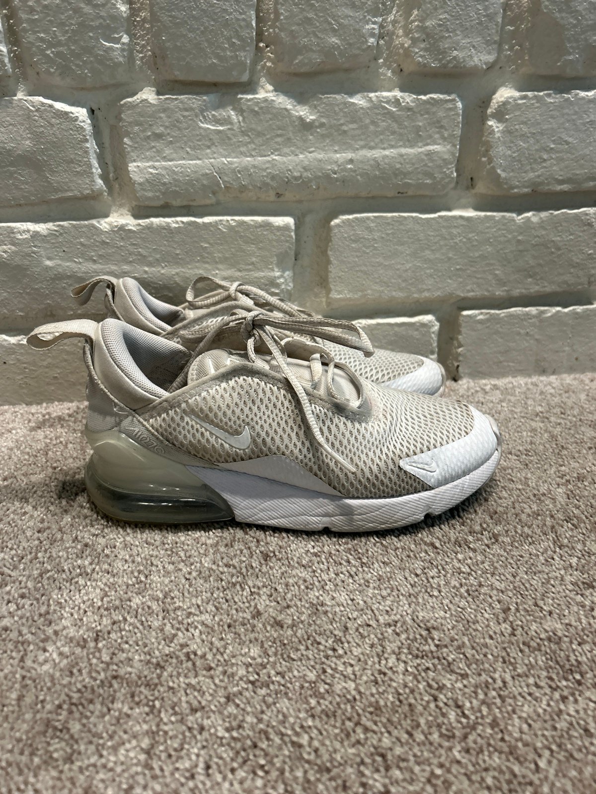 Nike Air Max 270