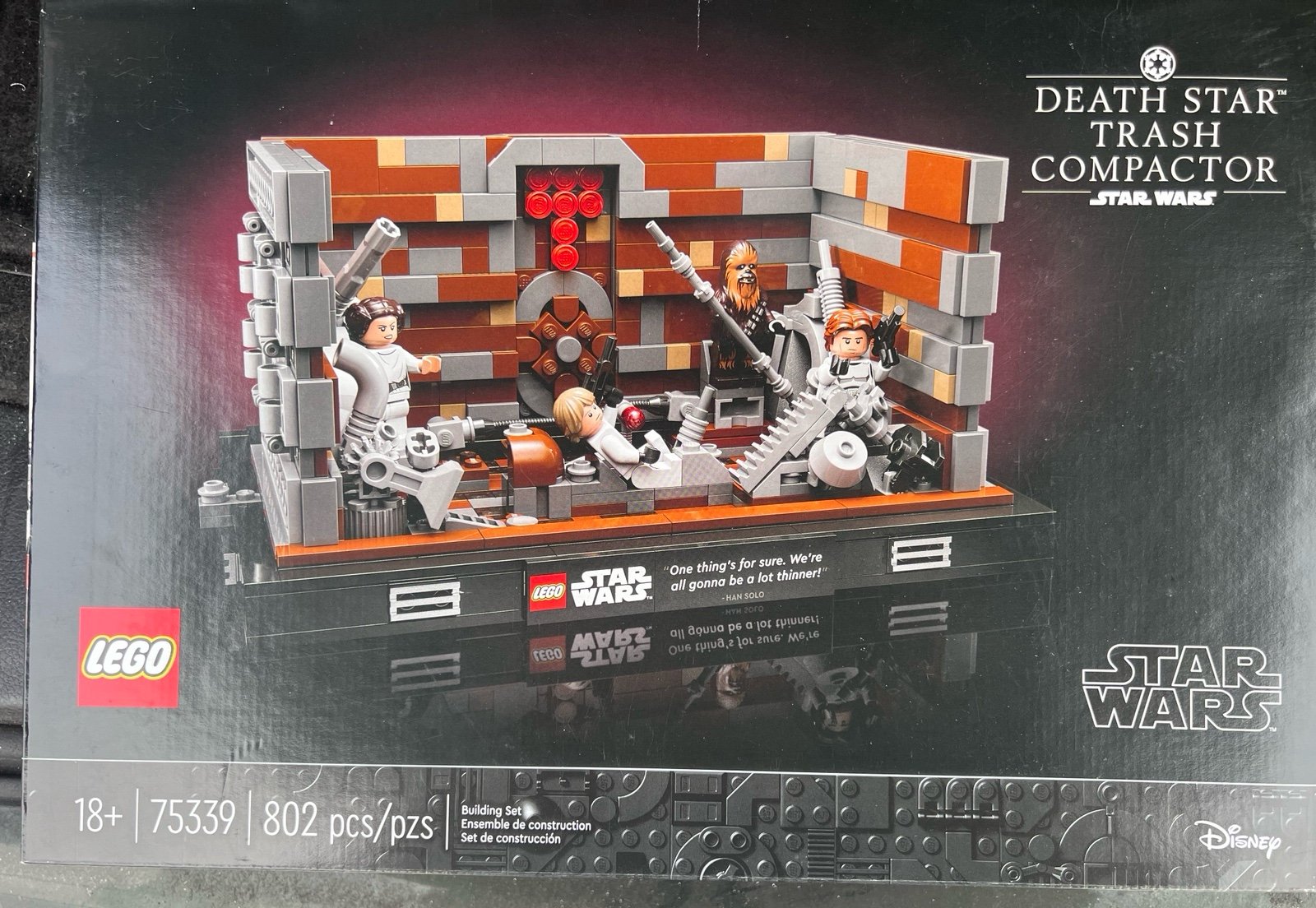 LEGO Star Wars Death Star Trash Compactor Diorama