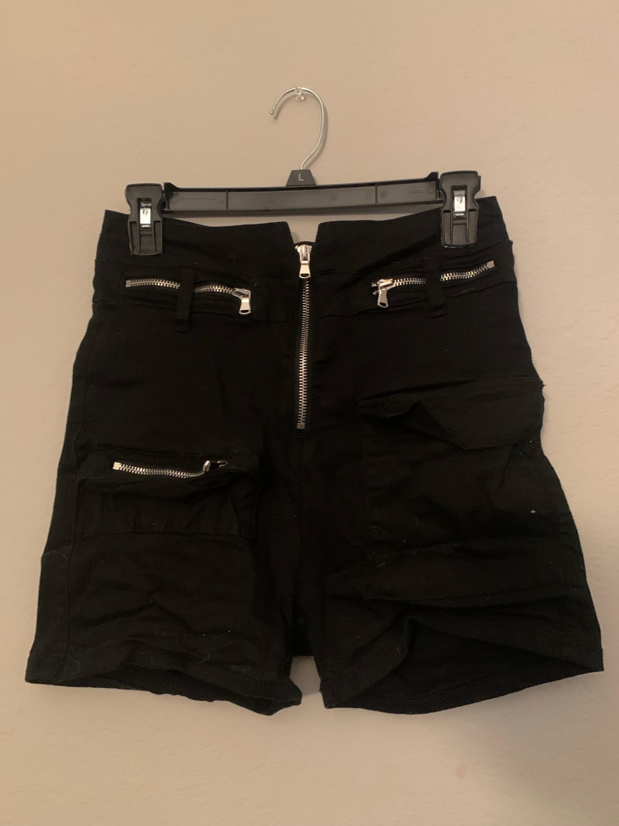Fashion Nova High Wasted Cargo-style Shorts