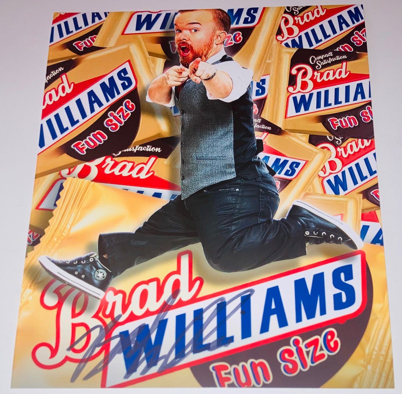 BRAD WILLIAMS COMEDIAN STAR SIGNED AUTOGRAPHED 8X10 PHOTO FUN SIZE RARE! #3