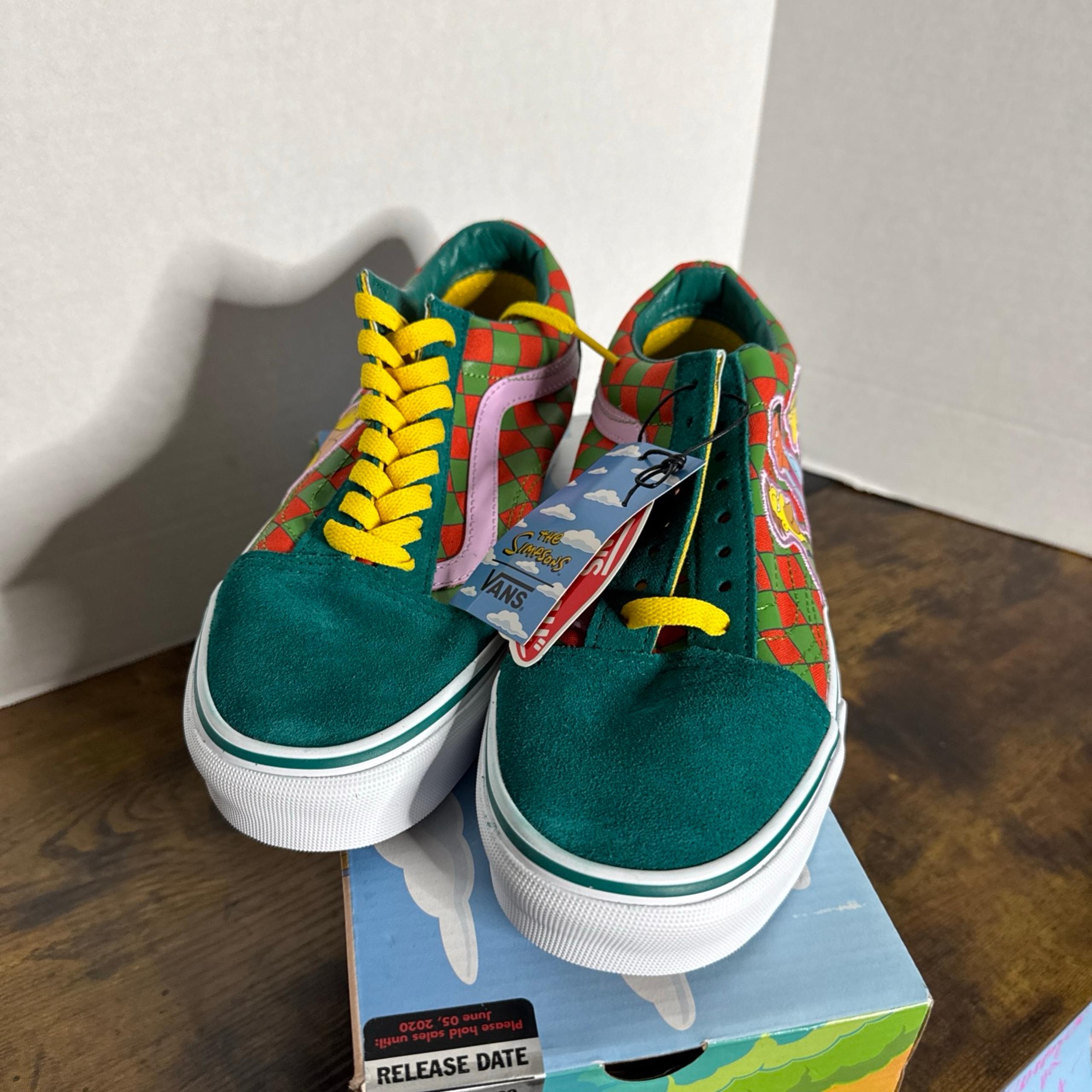 Vans The Simpsons Old Skool Moe's Tavern Shoes Women's Size 8.5 Men’s 7 NEW