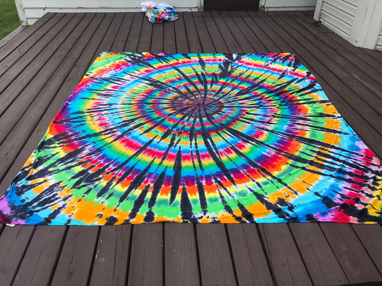 Tie-Dye Tapesry
