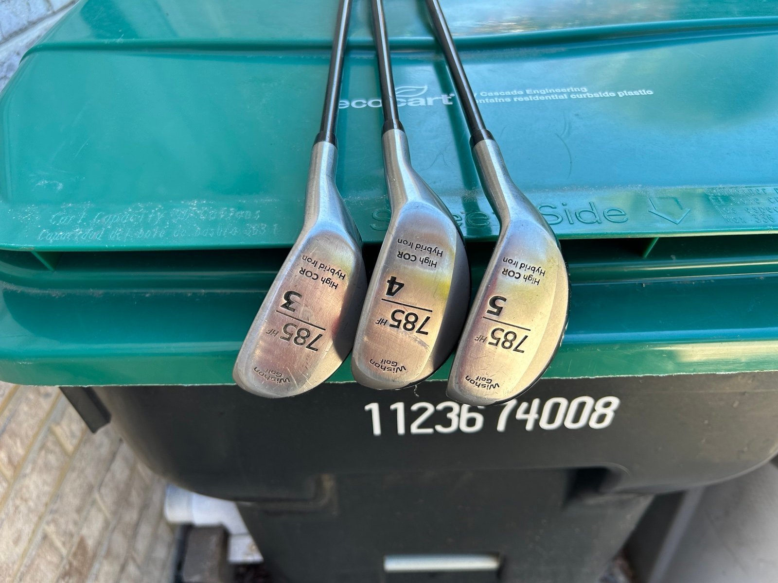 Men’s right handed golf clubs complete set
