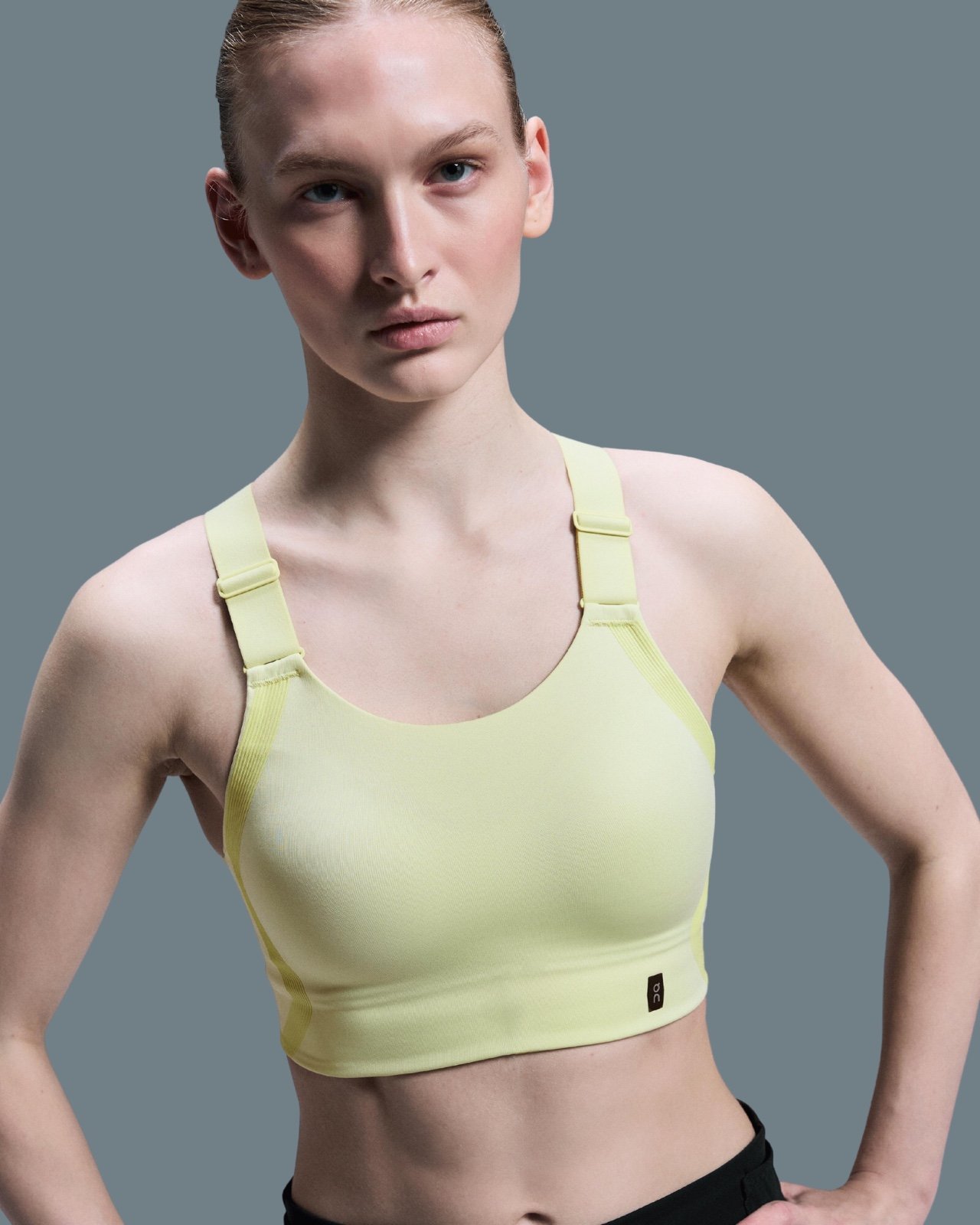 Sports Bra Oncloud Performance Flex Bra Size S in Hay Fullsize Workouts New sale