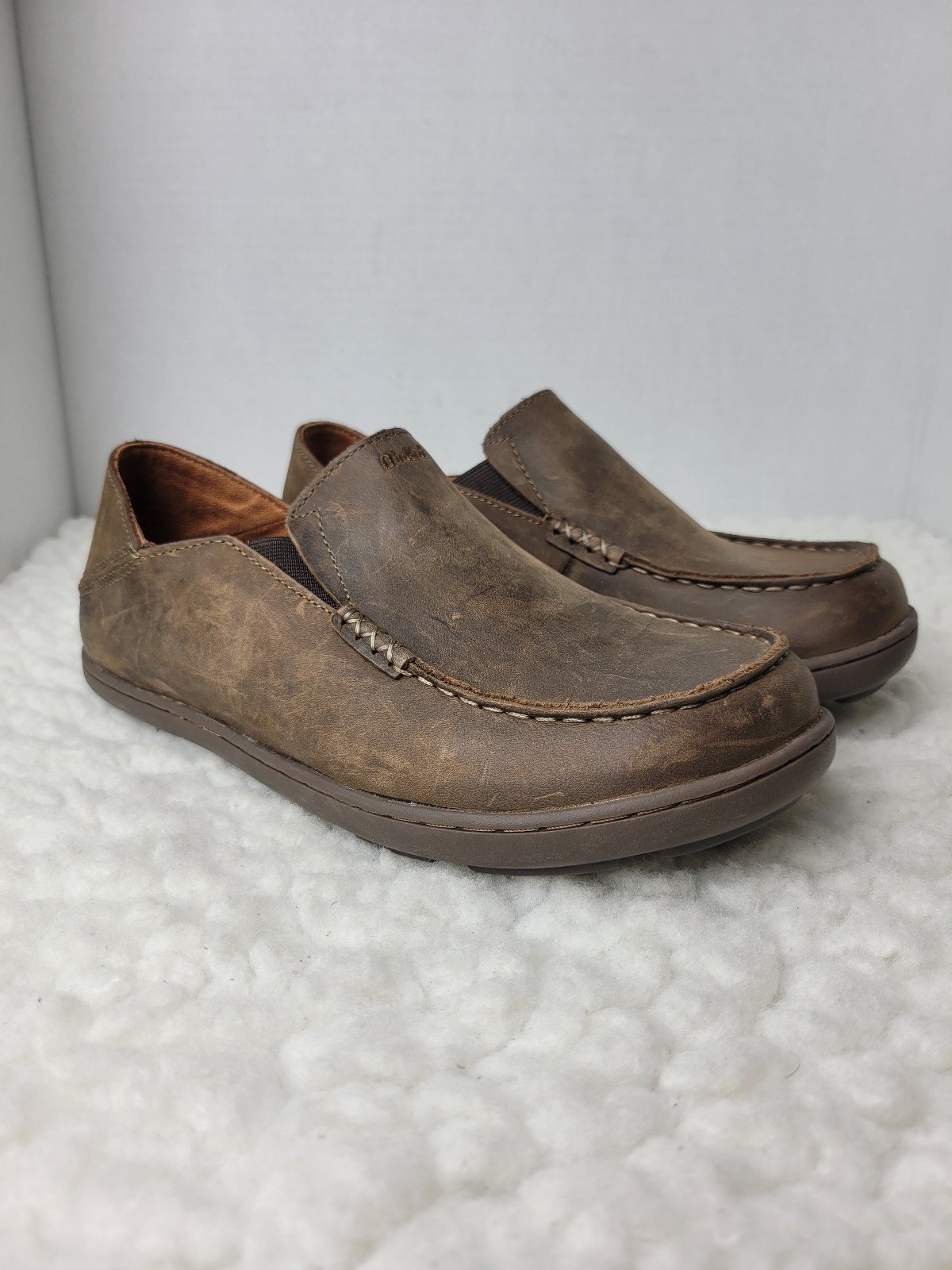 Olukai Moloa Mens Size 4 Brown Waxed Nubuck Leather Moc Comfort Loafers Shoes