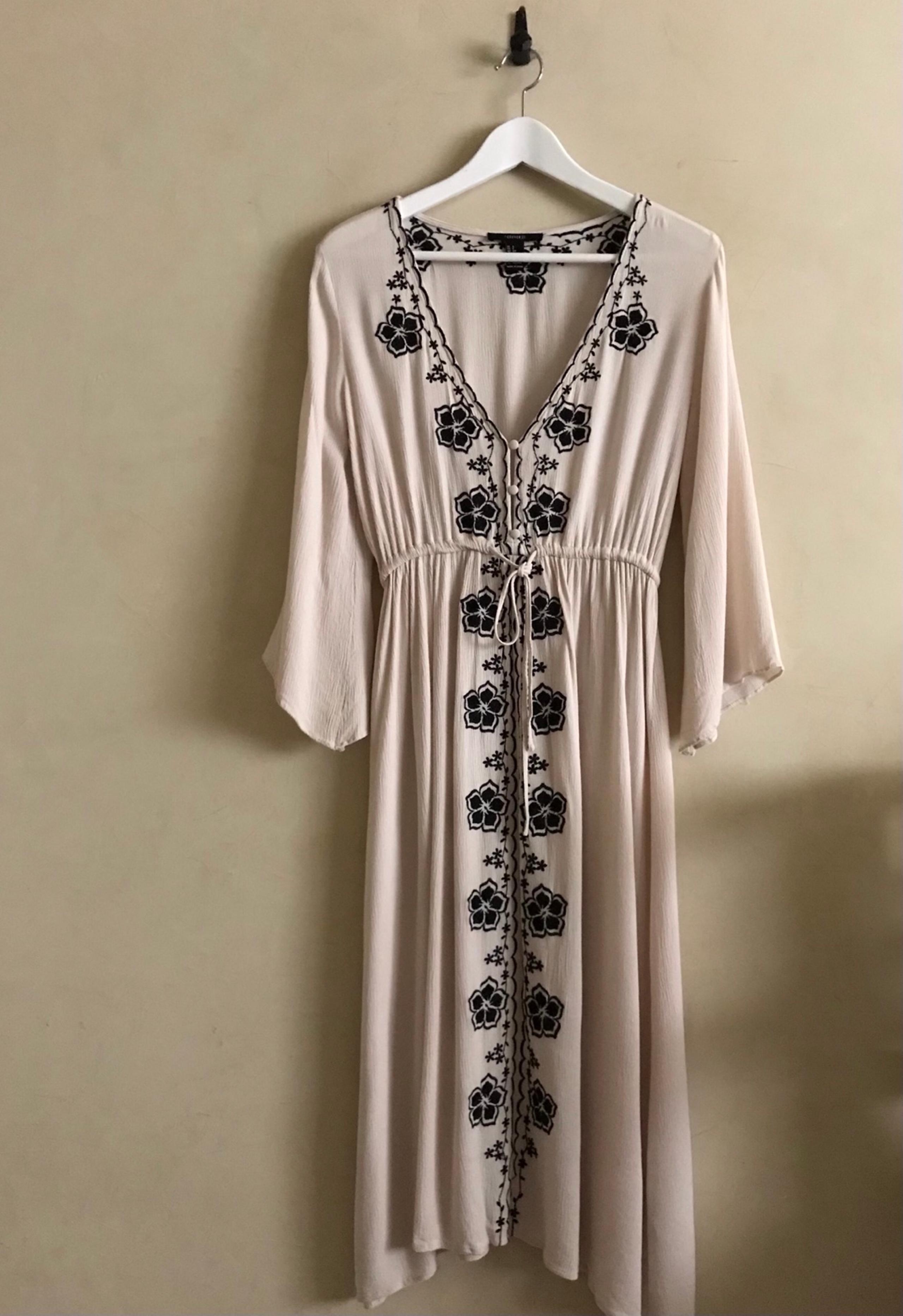 Forever 21 Embroidered Boho Dress