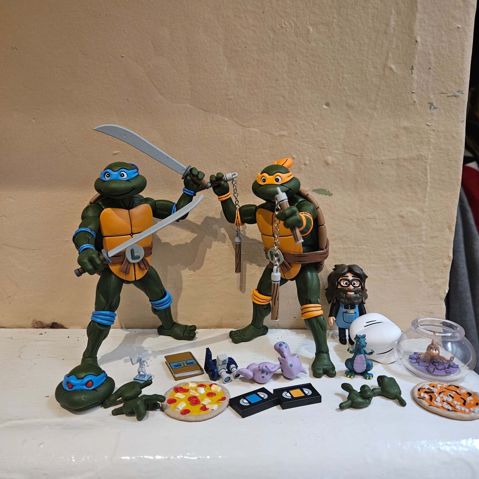 TMNT Neca Pizza Club Leonardo and Michaelangelo