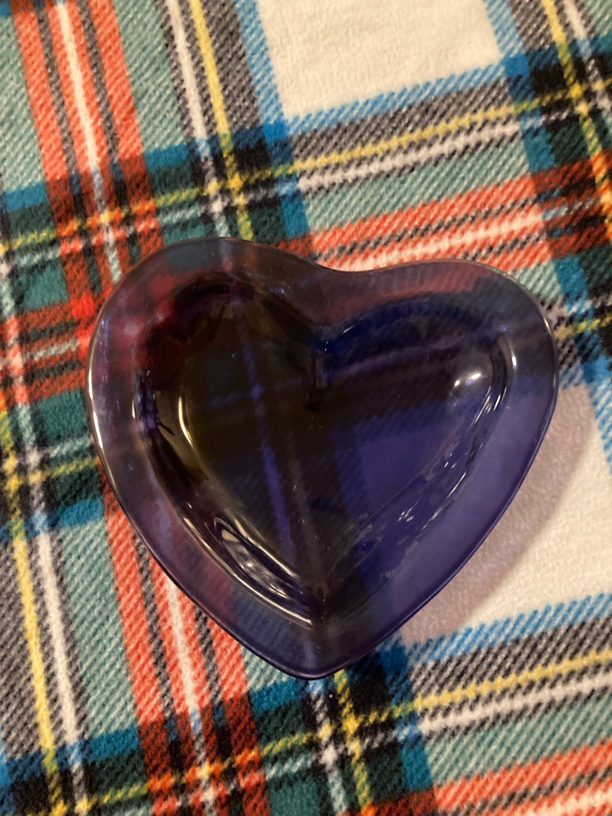 ANNIEGLASS :: 8” MEDIUM “Heart” BOWL Purple Violet Rim SIGNED 1995 CALIF USA
