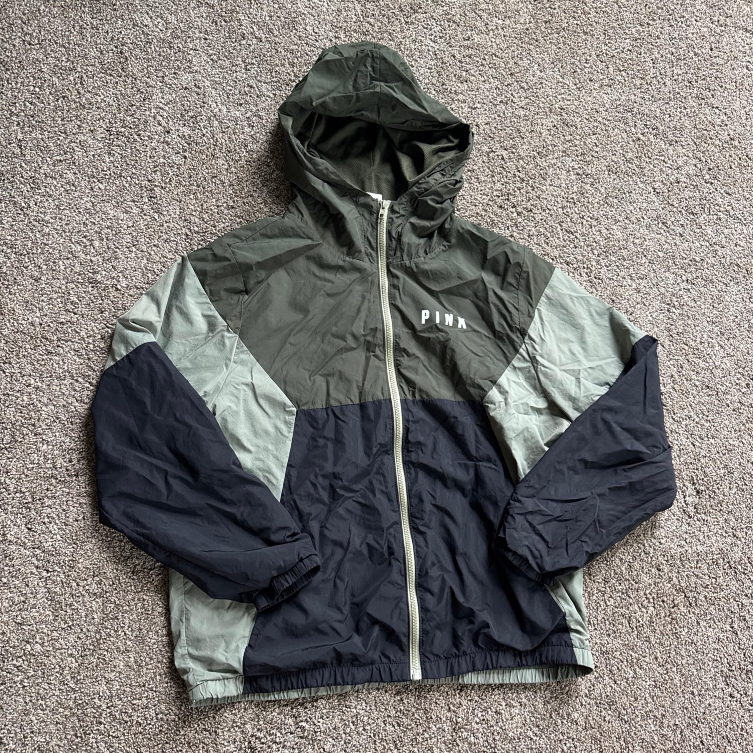 PINK Women’s M/L Full Zip Neutral Toned Windbreaker