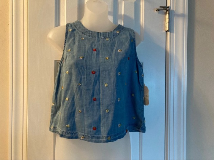 Alter’d State crop top. Sz small. NWT