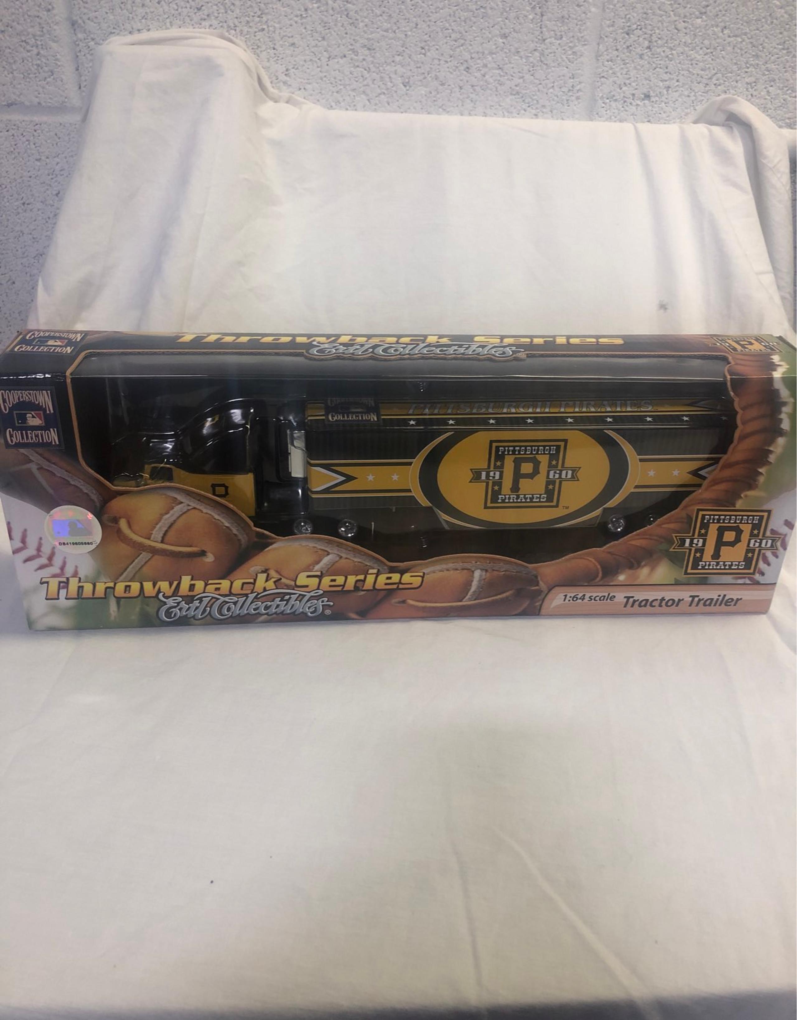 Pittsburgh Pirates MLB 1:64 Scale Tracto