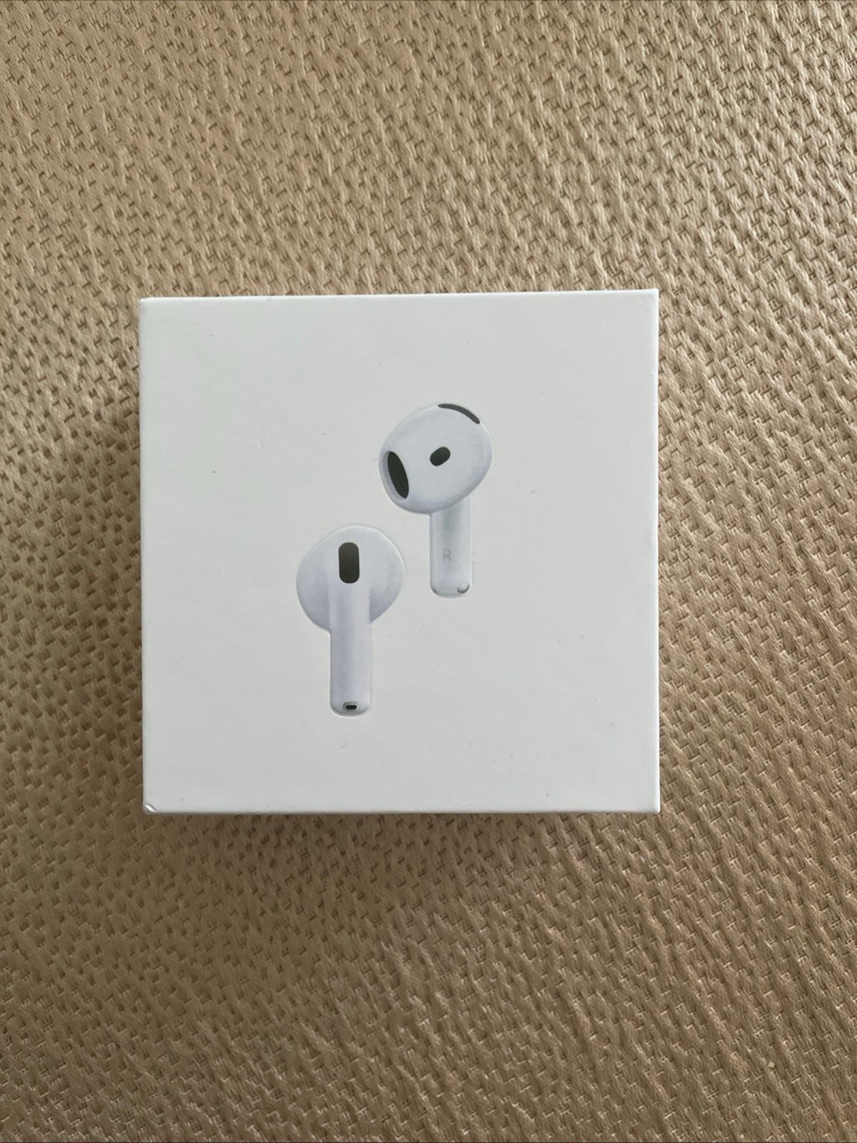 AirPod 4