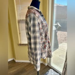 Item photo preview #7