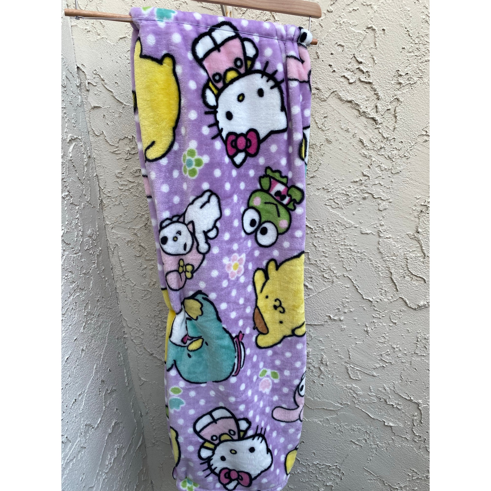 Hello Kitty & Friends Soft Silk Touch Throw Blanket 50” x 70” (Purple)