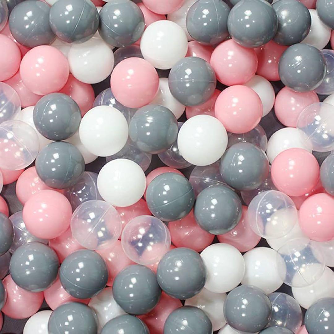 Ball pit balls only. 50 pieces. Stylish and cute.