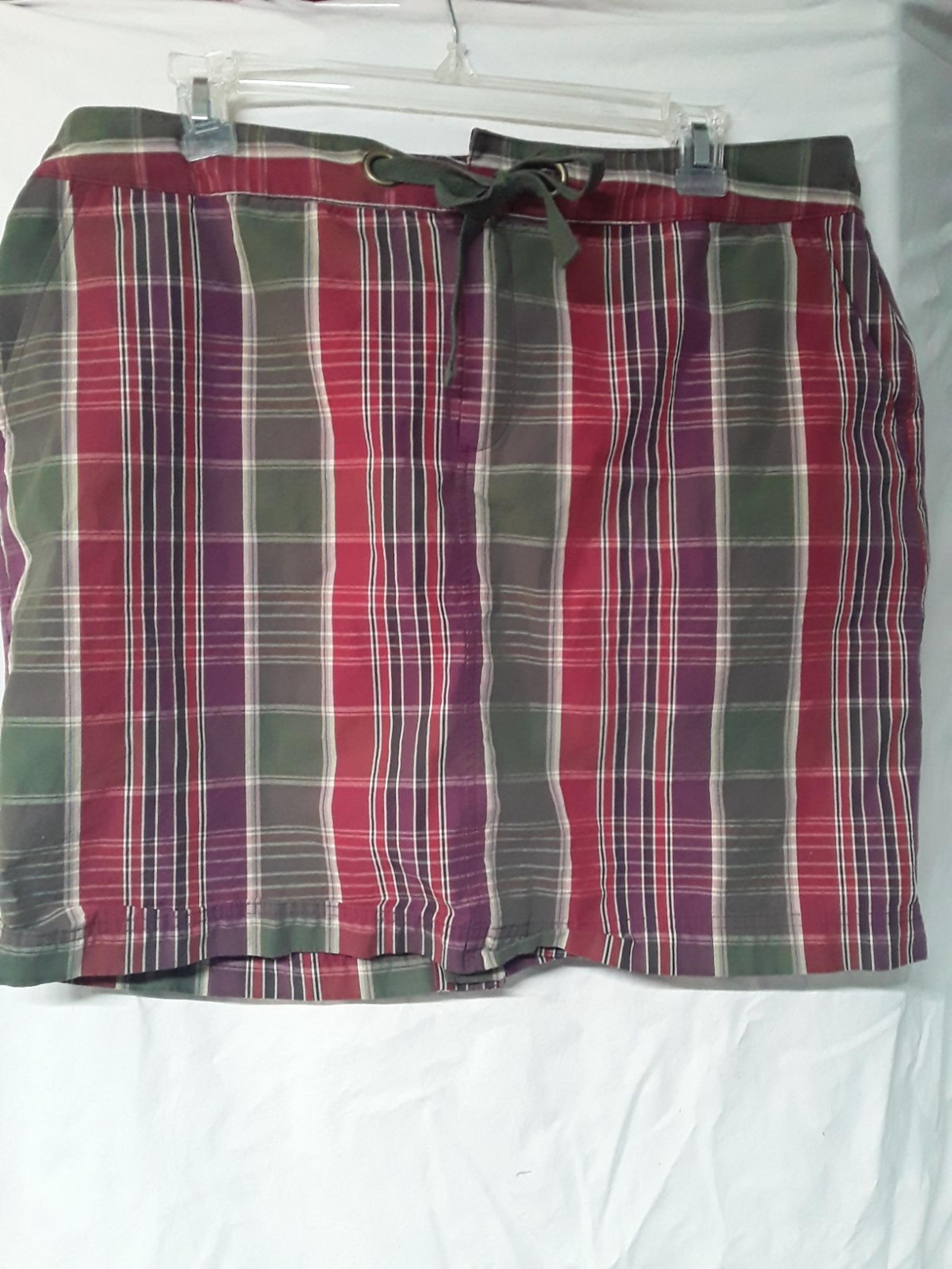 Chaps brand size 14 womens mini skirt
