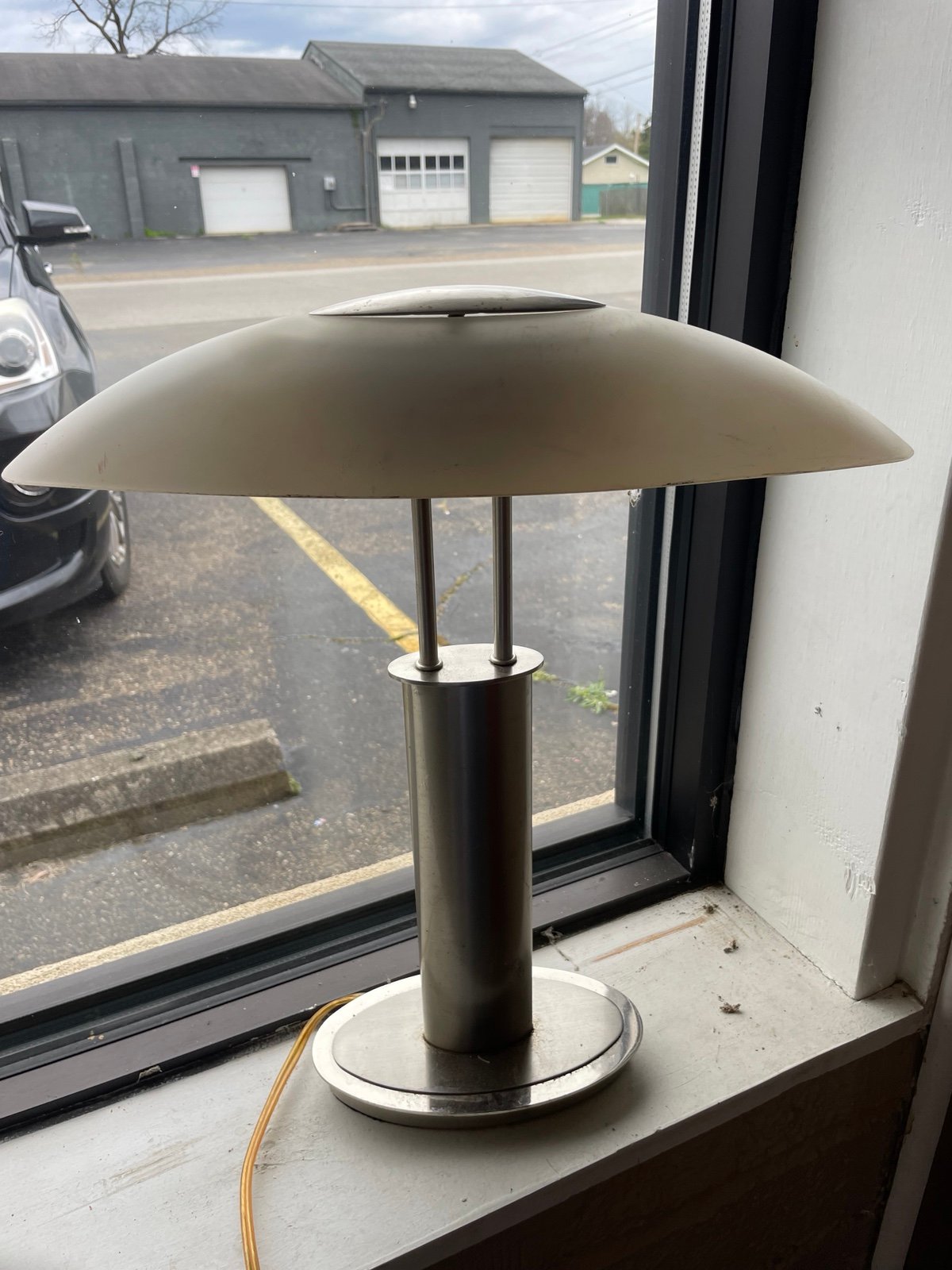 Artiva USA Avalon Touch-switch Mid Century Table Lamp, Frosted Canoe Glass Shade