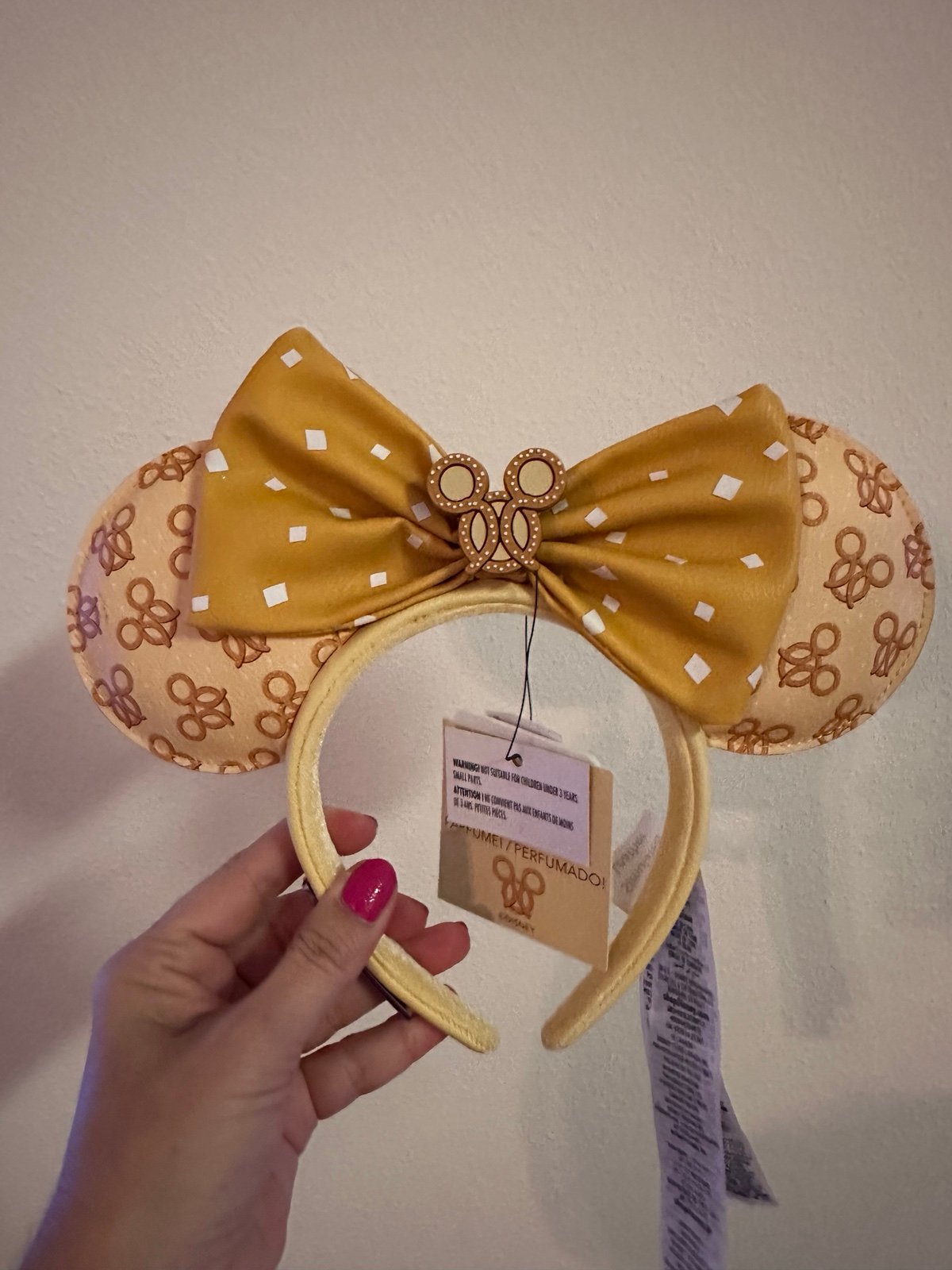 Disney Parks Minnie Mouse Pretzel Loungefly Ear Headban NWT
