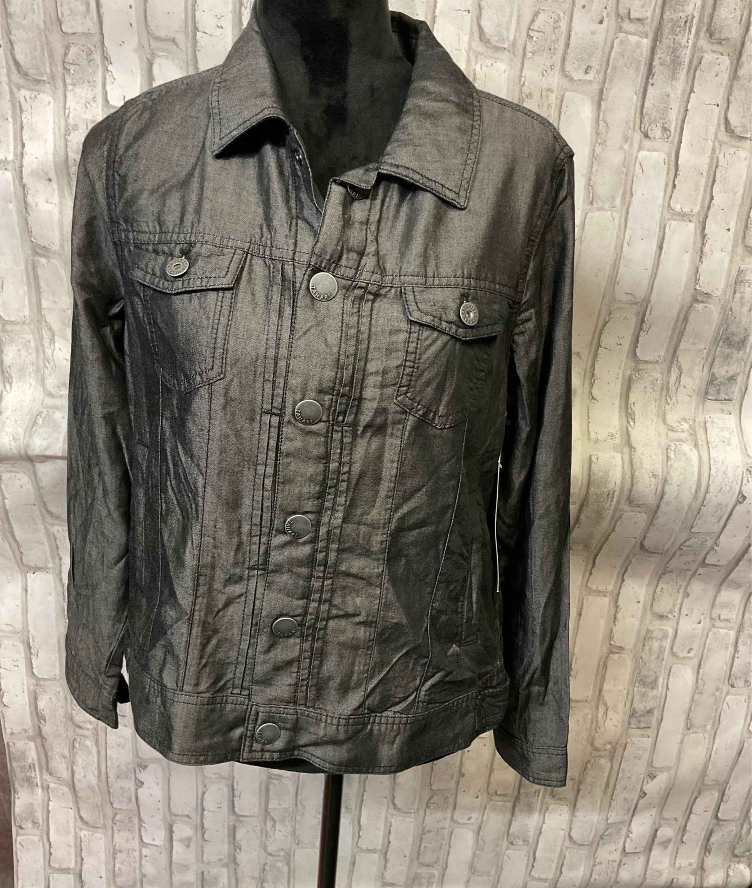 Tahari NWT