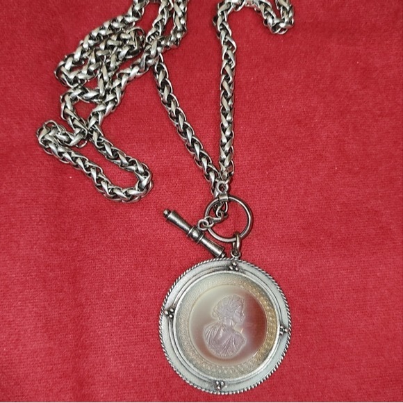 EXTASIA VINTAGE 70's Rare Unique Cameo Pendant Chain Necklace