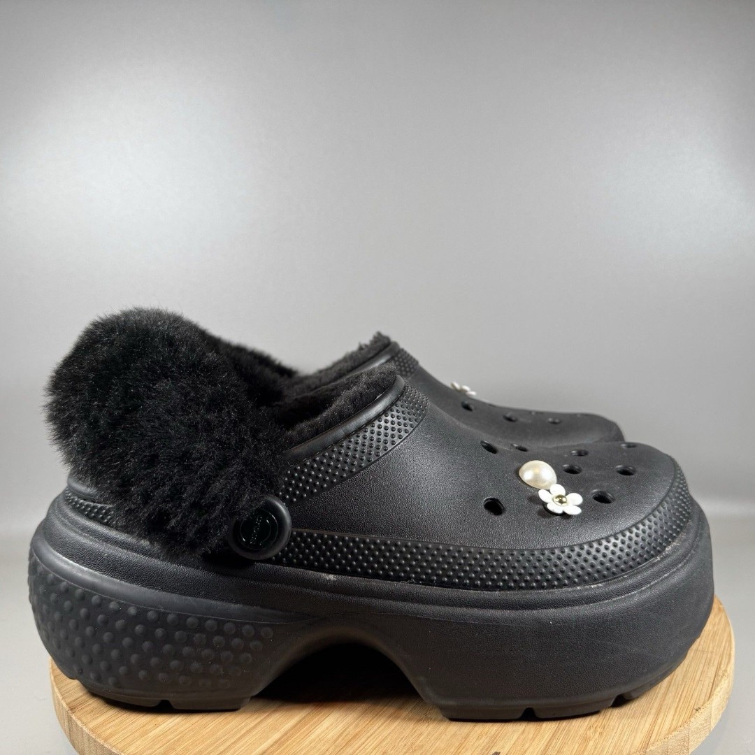 Crocs Unisex-Adult Stomp Lined Clog Black US Men's 8 Women's 10 Fuzzy Platform
