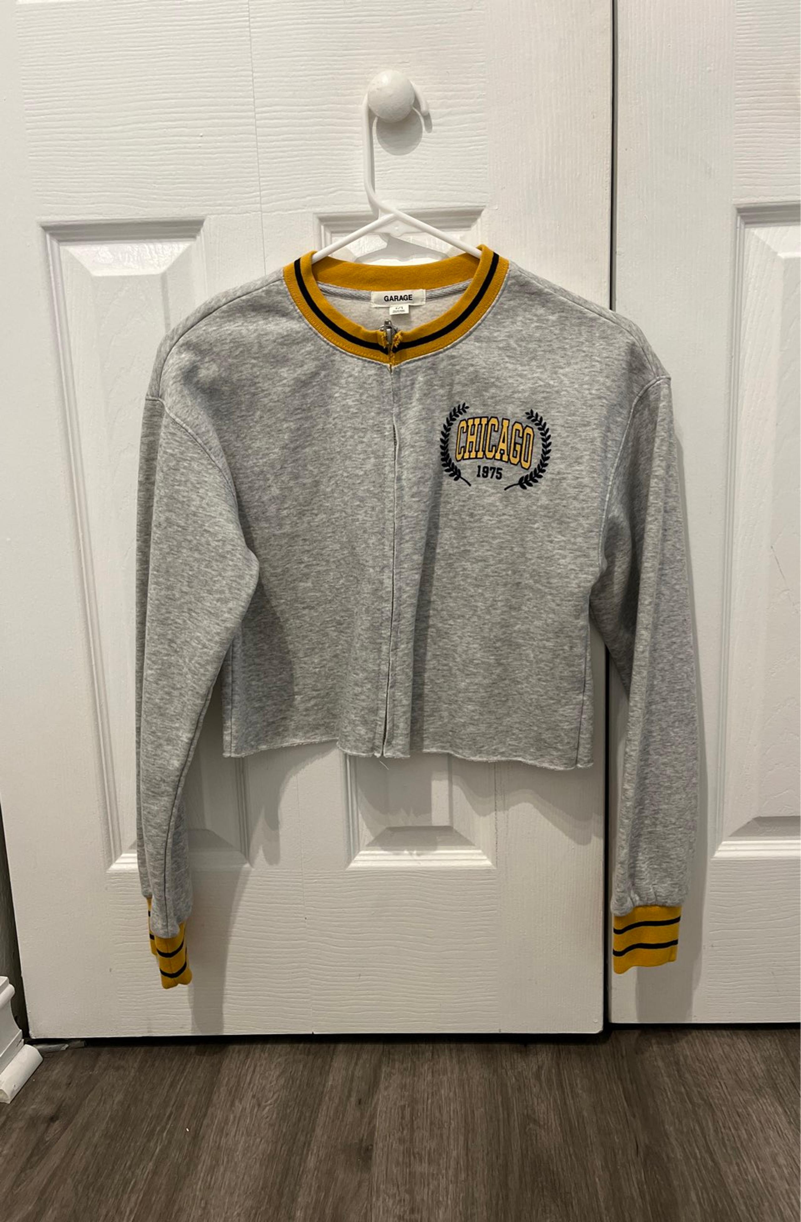 Garage Woman's Chicago 1975 Cropped Zip-Up Jacket