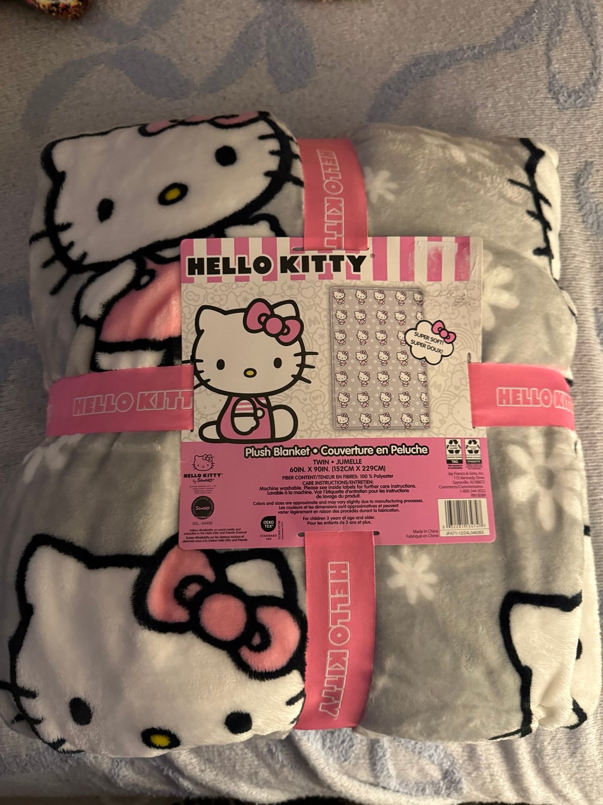 Hello Kitty Blanket