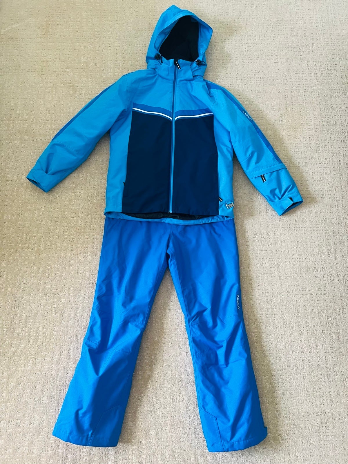 Karbon Boys’ US Size 16 Ski Outfit