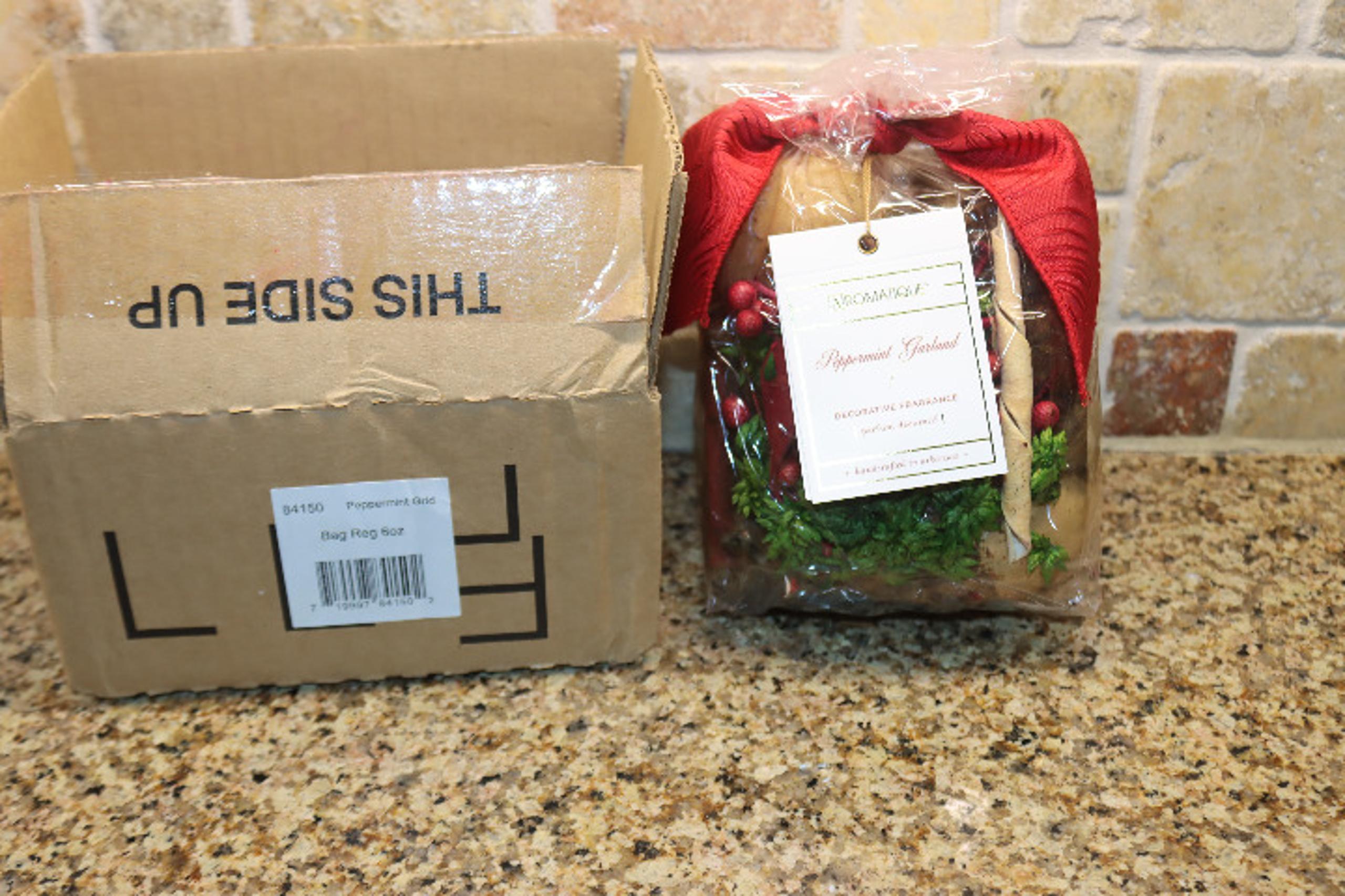 Aromatique PEPPERMINT GARLAND 6oz Bag Potpourri Decorative Home Fragrance NIB