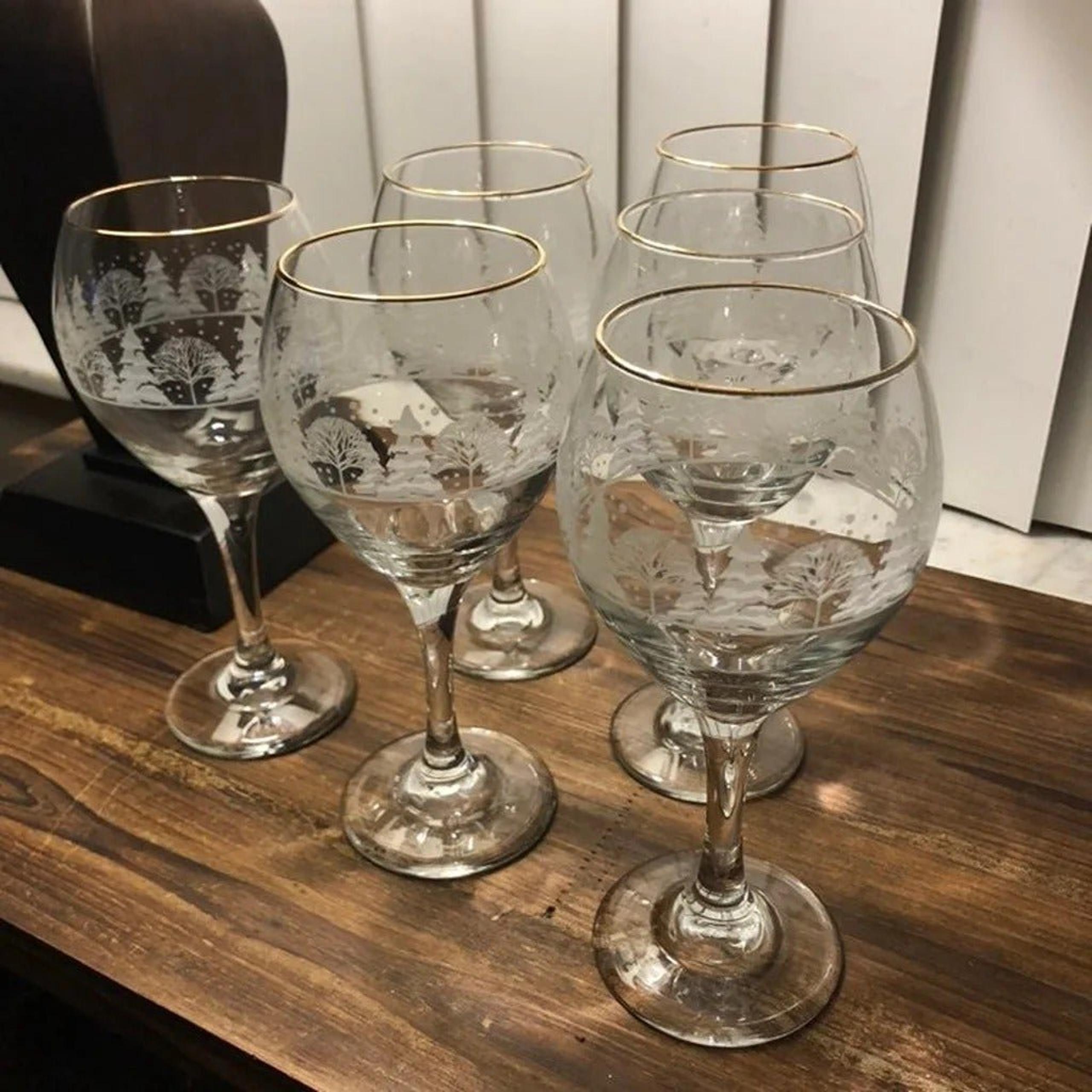 Vintage winter holiday tree Glasses