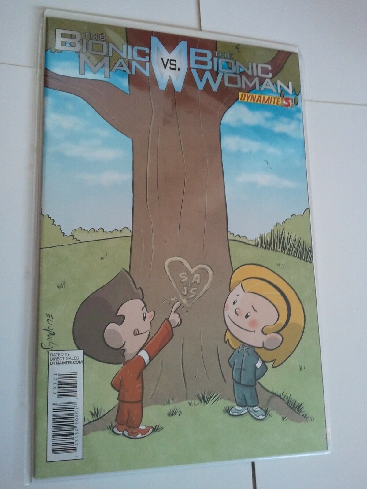Bionic Man vs Bionic Woman 3 NM 1:10 Eliopoulos Incentive Cover Keith Champagne
