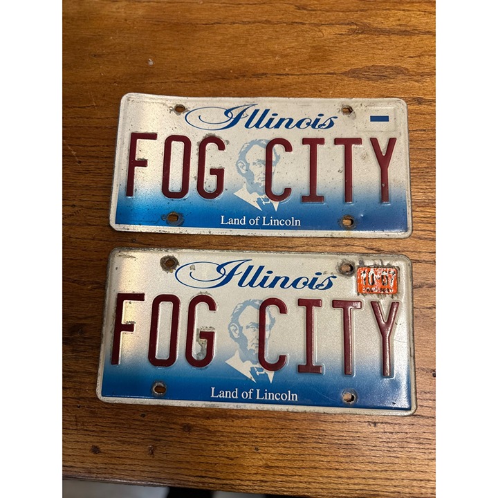 Vintage Illinois Vanity License Plate Set FOG CITY