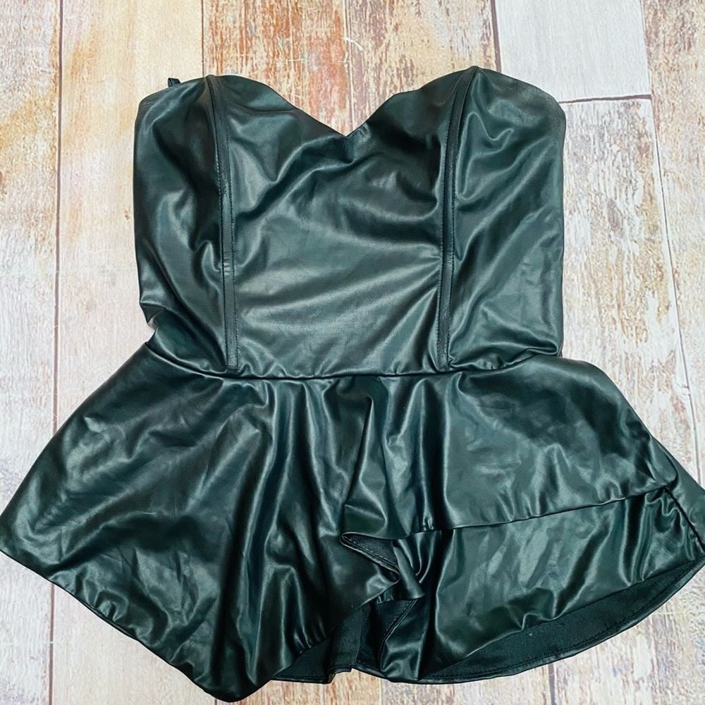 Arden B black faux leather peplum corset top with boning size S