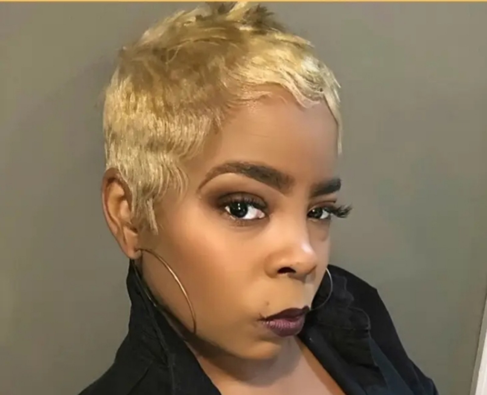 Stylish Short Human Hair Wigs 4 inches