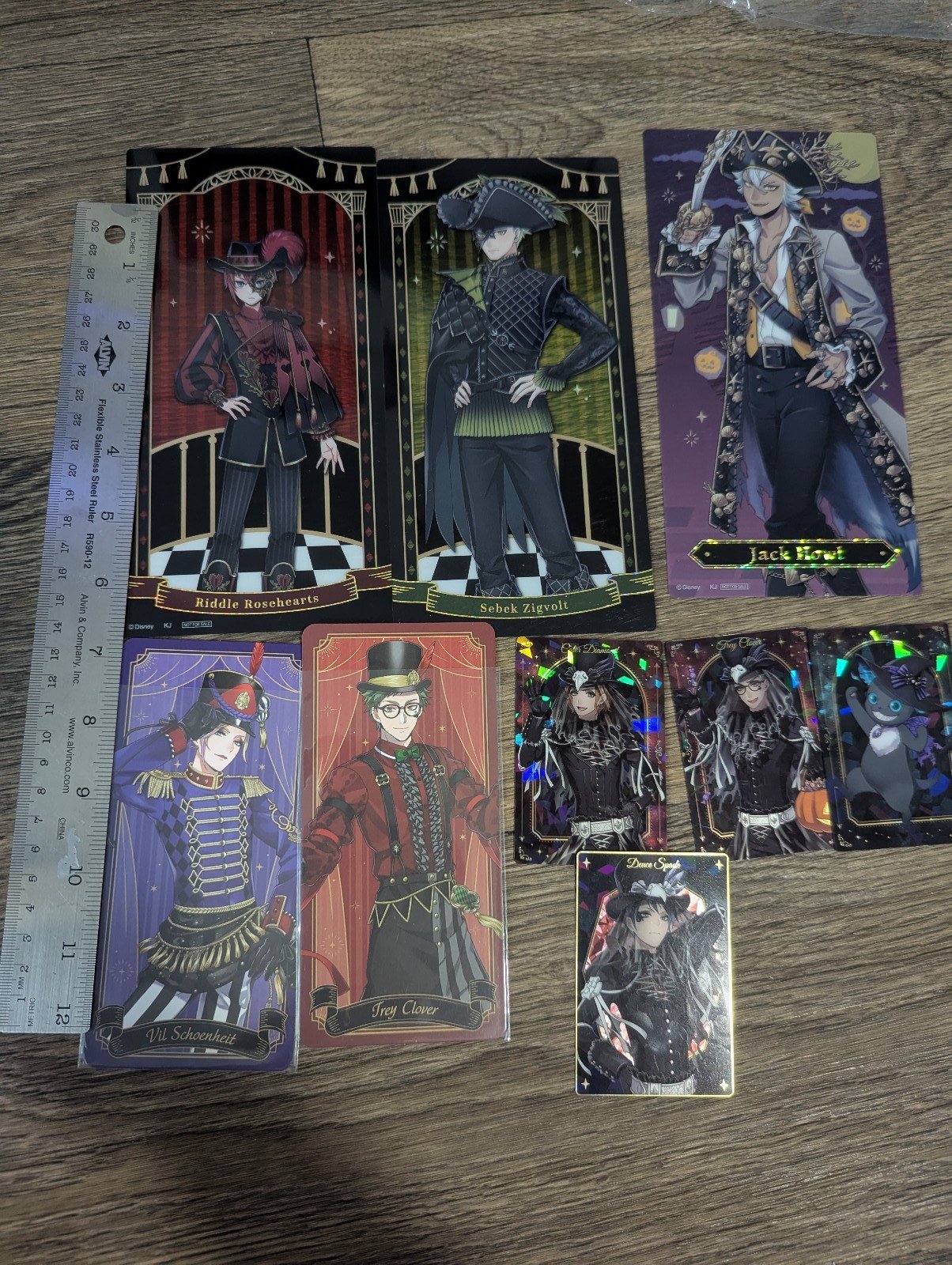 Disney Twisted Wonderland Halloween Paper Goods Merchandise Bundle