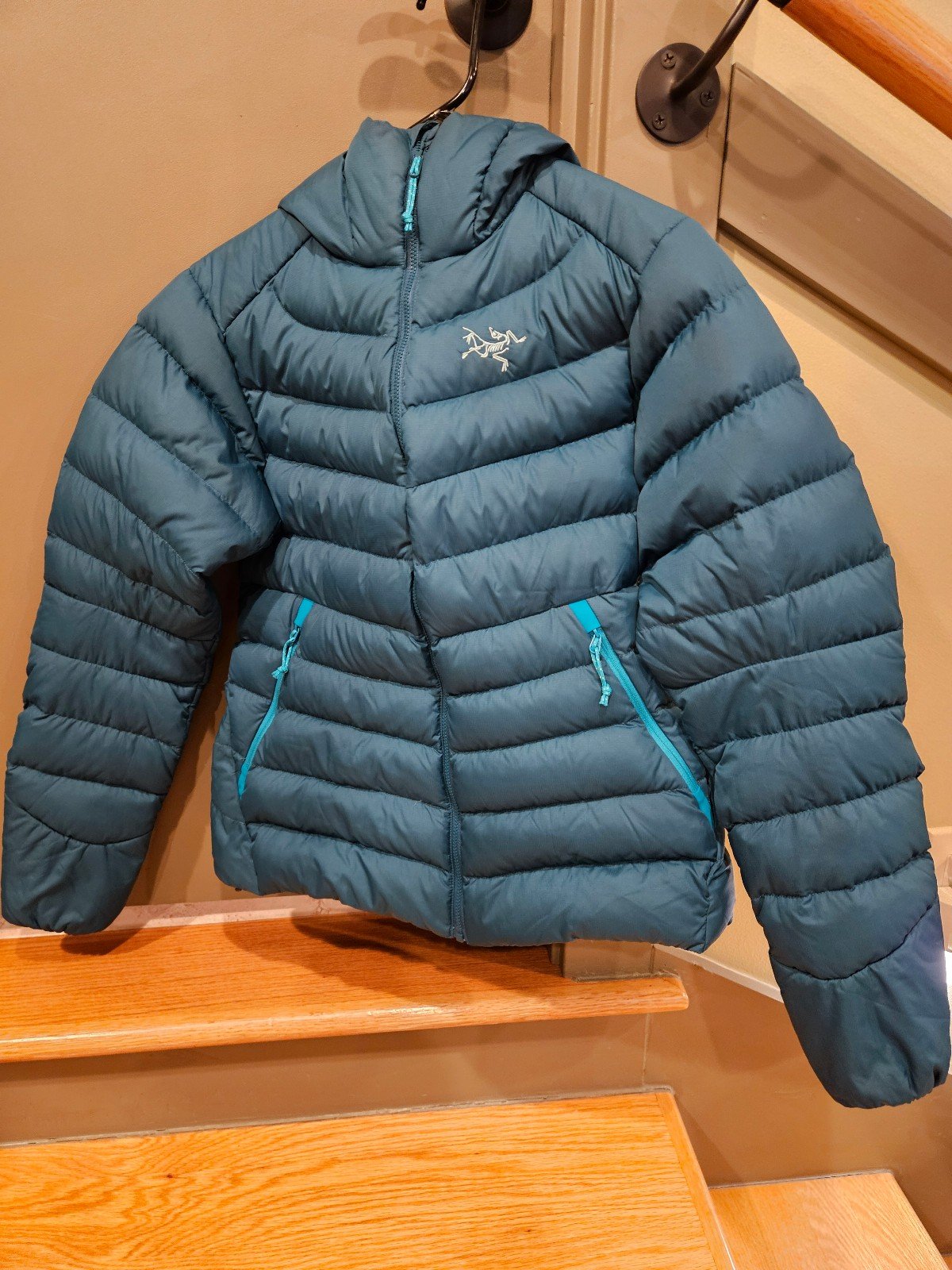 Women's Arc'teryx down hoody