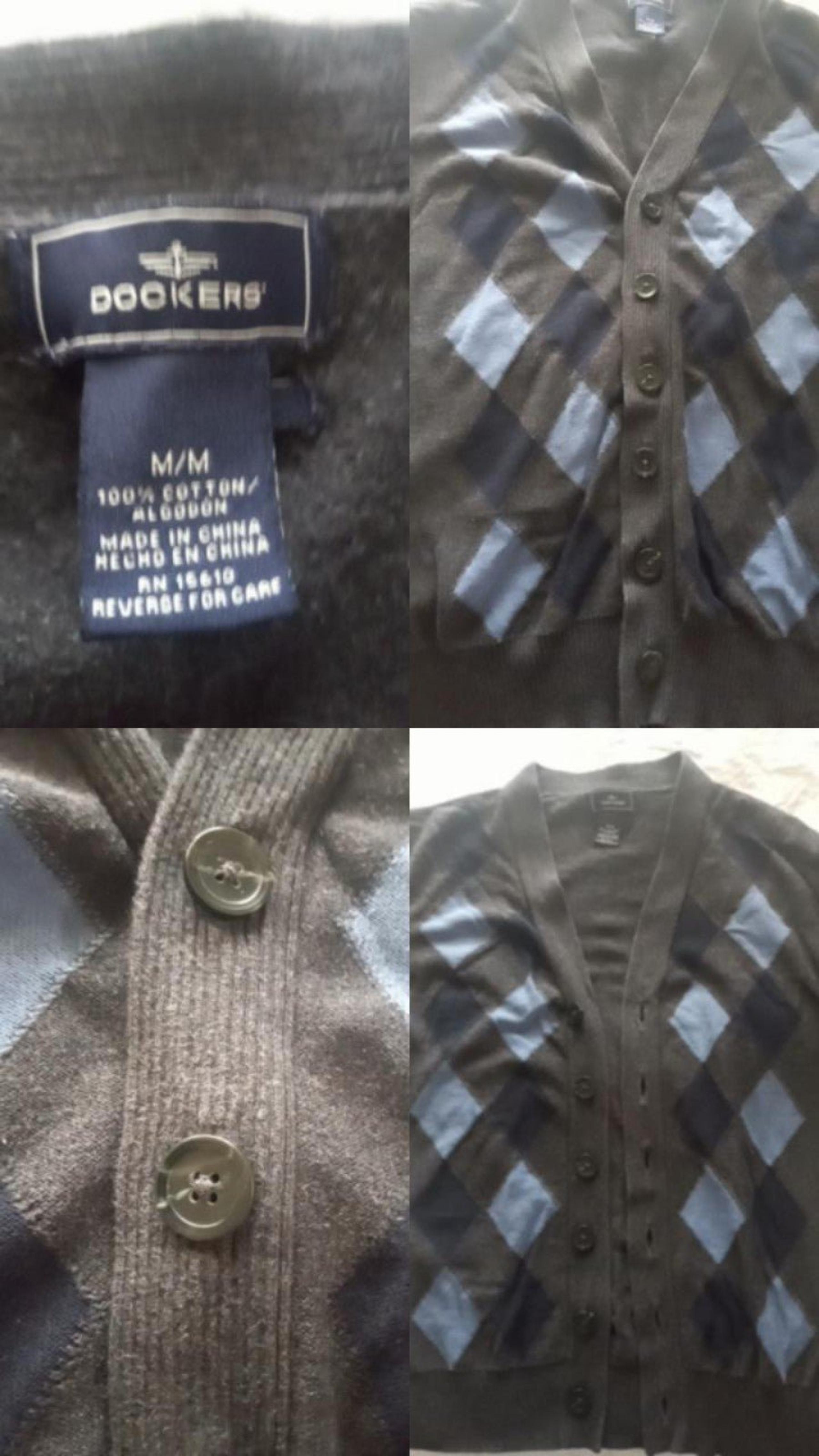 DOCKERS MENS BUTTON UP CARDIGAN. DARK GRAY AND BLUE. MENS SIZE MEDIUM.