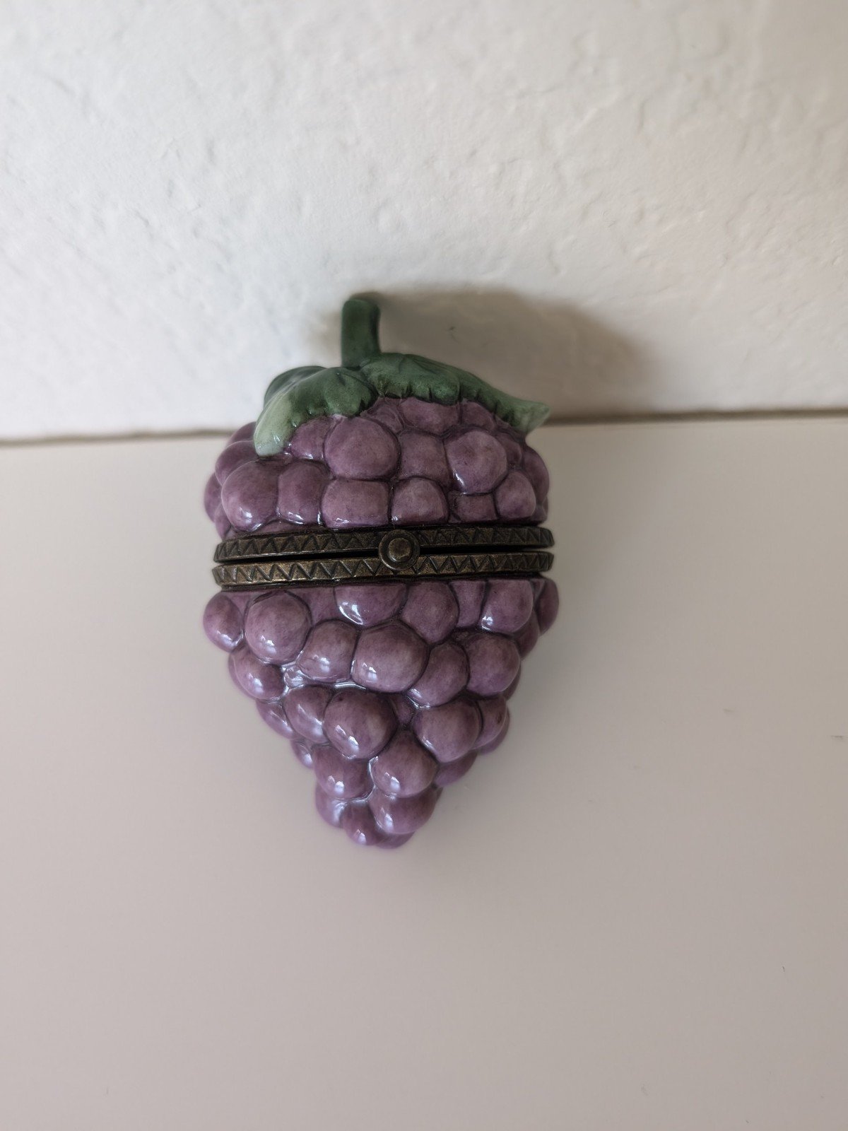Porcelain Hinged Trinket Box by Midwest of Cannon Falls Grape Cluster