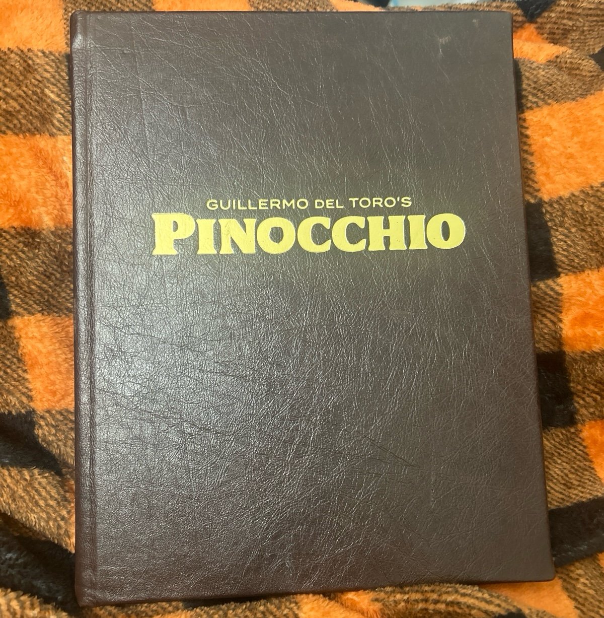 Pinocchio 1996 leather bound script VG
