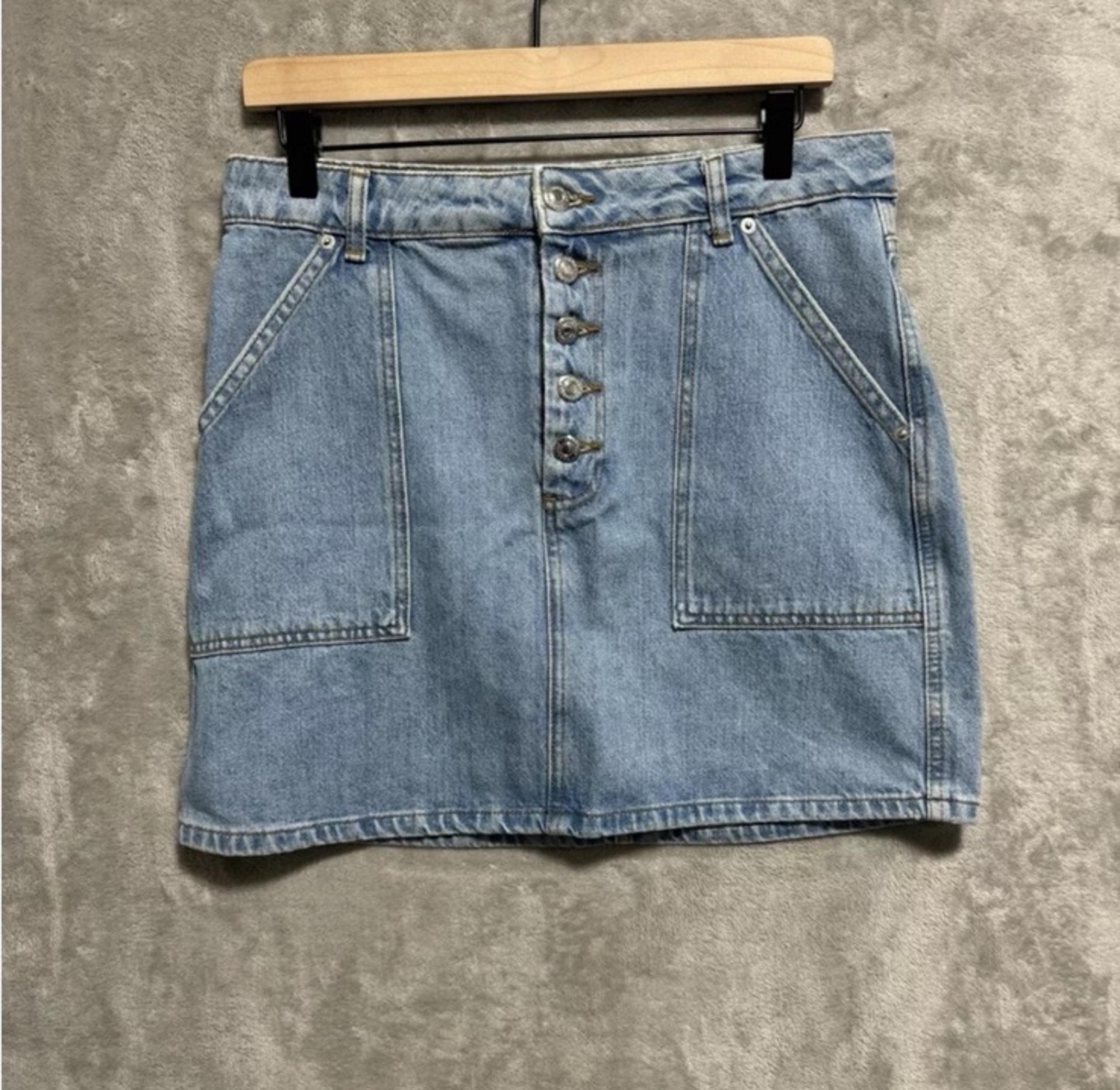 NWT Topshop Jean Skirt Women's Size 8 Blue Mini Button Fly Pockets Faded Denim