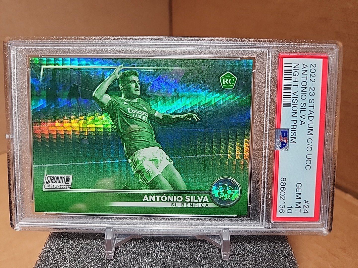 Antonio Silva 2022-23 Stadium Club Chrome UEFA Night Vision Prism RC /199 PSA 10
