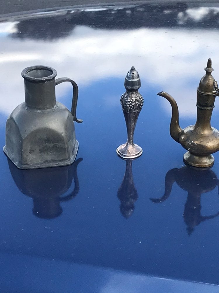 Antique artifacs