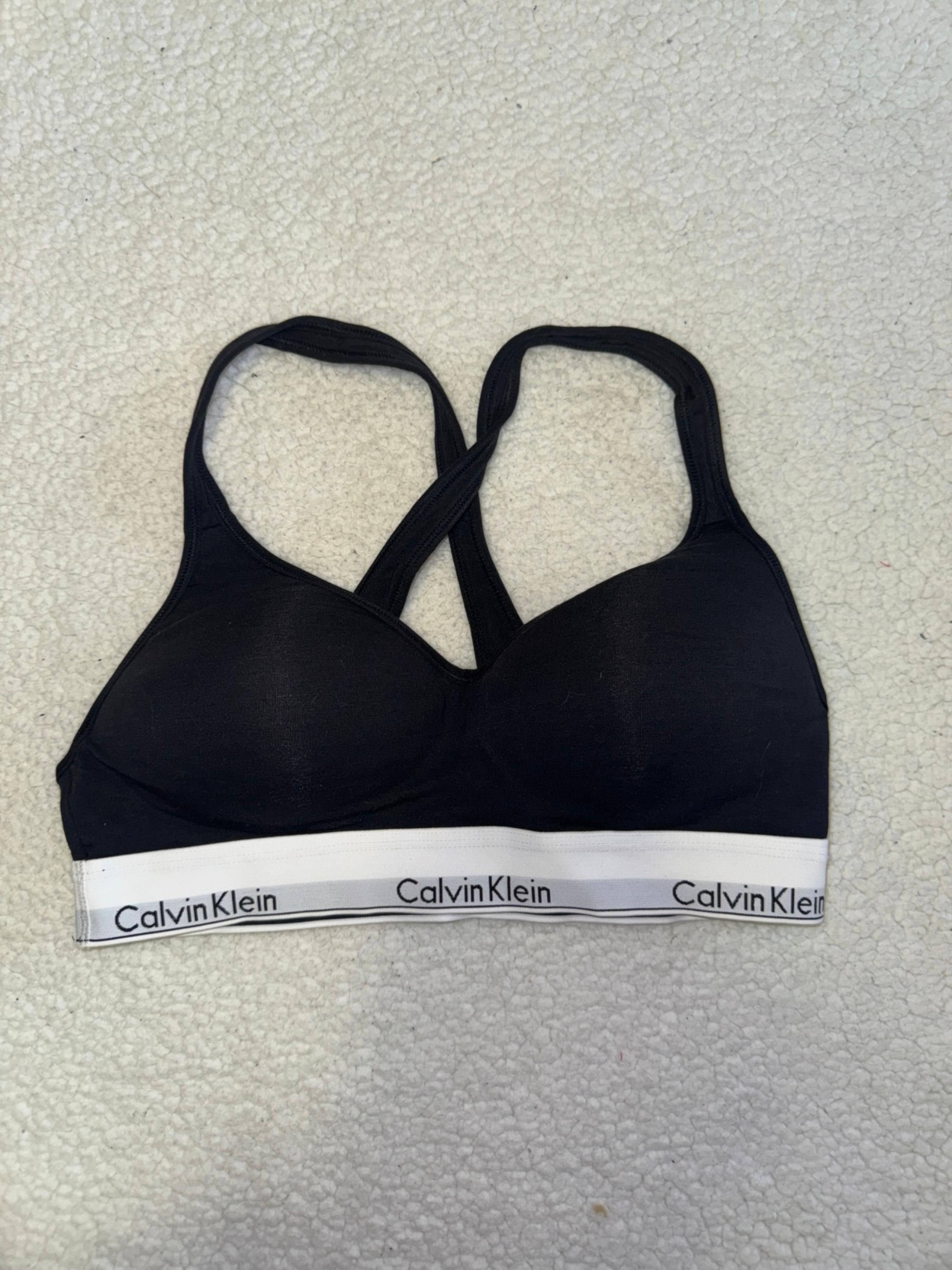 Women’s Calvin Klein, black sports bra – size large